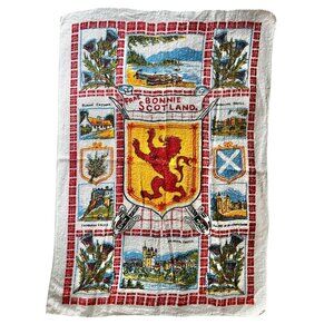 Vintage Scottish Souvenir Tea Towel With Lion Rampant Design & Bonnie Scotland